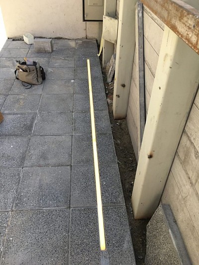 كهربائي 60087161